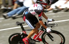 kaiyun：西甲周一焦点战，塞维利亚残阵稳守反击，塞尔塔保级强化进攻效率