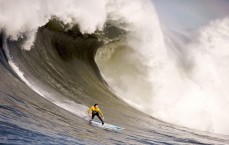 开云-切尔西与拜仁慕尼黑竞逐雷恩新锐中卫雅凯，20岁防线天才引转会市场波澜