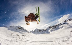 【kaiyun】梅西震撼亮相新主场，球迷欢呼浪潮席卷绿茵场